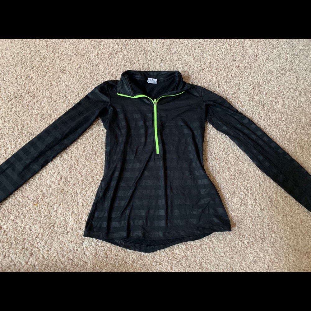 Black nike half zip jacket with thumb slits